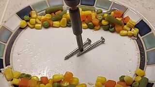 Một video nhảy móng tay dễ thương quá, xem xong tâm trí tôi tràn ngập "dudududu"...
