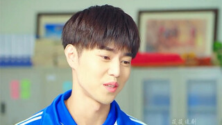 Bởi vì một bức tranh, thí sinh thi nghệ thuật đã bị giáo viên phát hiện ngay từ cái nhìn đầu tiên rằ