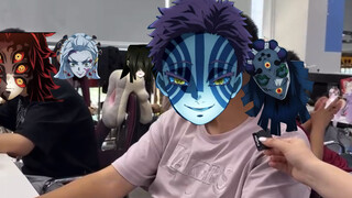 《当 童 磨 被 上 弦 们 卖 给 珠 世》