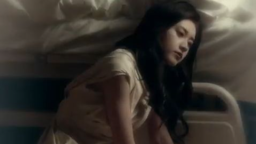 Setelah menikah, polisi dingin itu jadi lembut, menciumku penuh gairah tiap malam