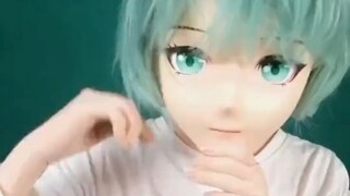 背对背戴上kig头壳