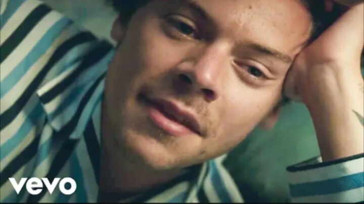 Harry Styles - Adore You (Official Music Video) #15yearsofonedirection
