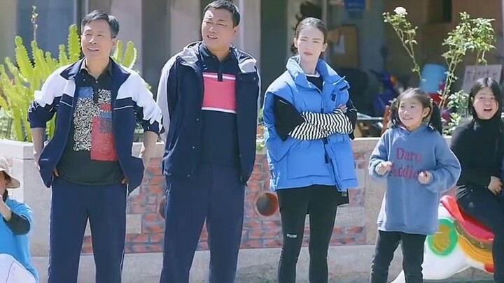 A country bumpkin with an extraordinary high-jumping talent stunned everyone on his very first jump.