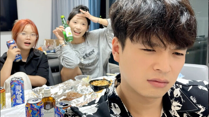 Bạn bè chính là gia đình do mình tự chọn đó!!