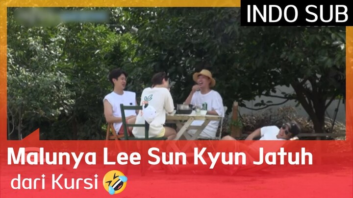 Malunya Lee Sun Kyun Jatuh dari Kursi 🤣 #SummerVacation 🇮🇩INDO SUB🇮🇩