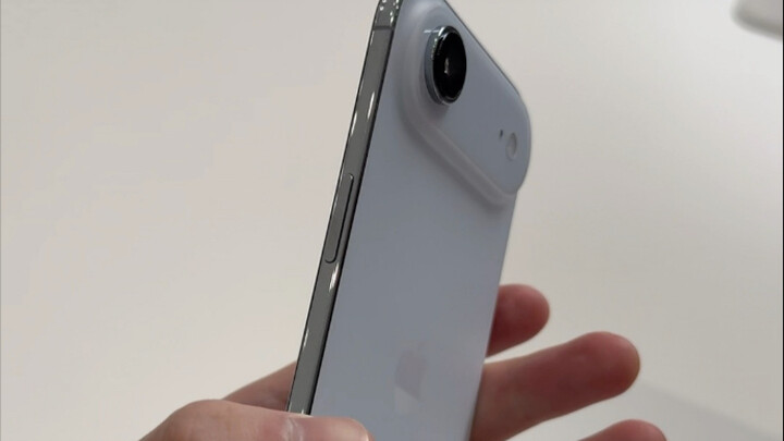 Đã có iPhone 17 Air bản thực tế! Còn cả 17 và Pro nữa