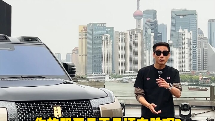 After checking out this car, I told YYP, “You can trade in your car now.”