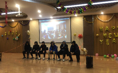 如果在元旦晚会上表演西安传统艺能（西安慢摇）会怎么样？