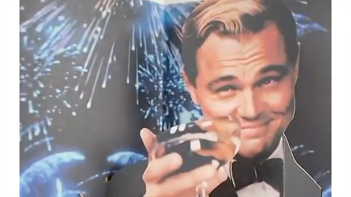 Hahaha~ This is just asking for a beating! I wonder if my friend’ll deck me if I gift this to them f