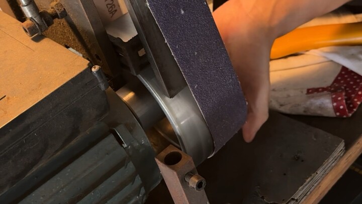 Rusty Axe vs. Banana