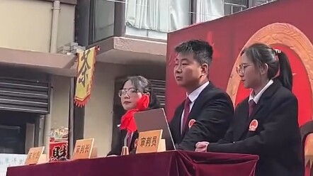 Meskipun, tetapi bukan, ini sebenarnya cukup serius, tapi aku tetap ingin tertawa.