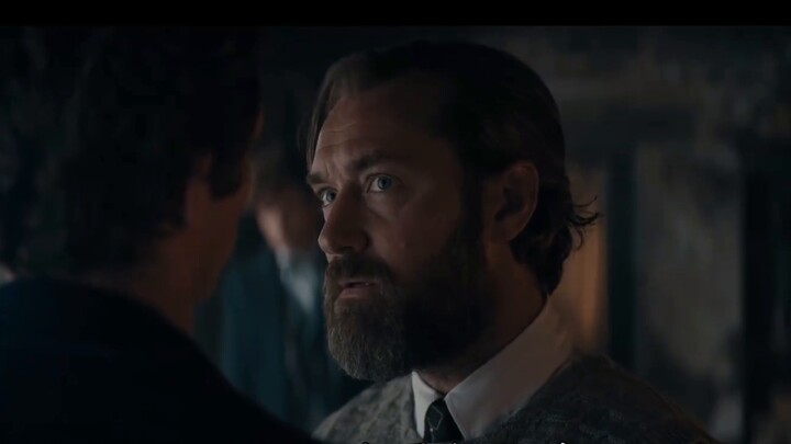 ตัวอย่างภาพยนตร์จีนเรื่อง "Fantastic Beasts: A Dumbledore Story" (ออกฉายในปี 2022)