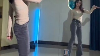 Chương trình biểu diễn nhảy Cha Cha nửa đêm