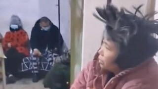 据说这是“阳过”们的统一发型