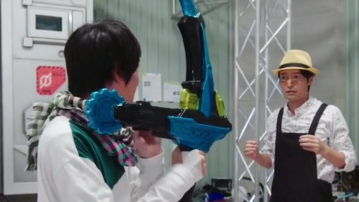 [Kiryuu Battle Rabbit (Katsuragi Takumi): Catchphrase] Look at this genius who is happy every time h