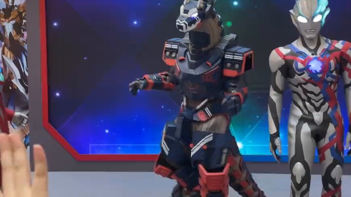 Why is Blazer still fishing on the spot? He twisted his waist into a twisted shape and broke the sti