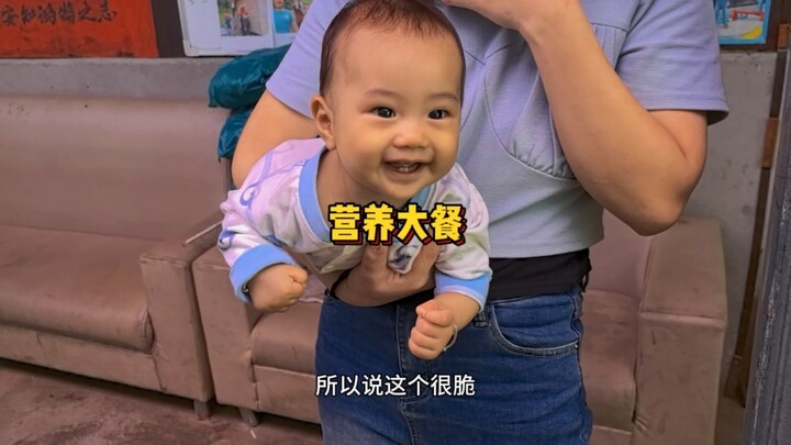 The child's mom suddenly disappeared.