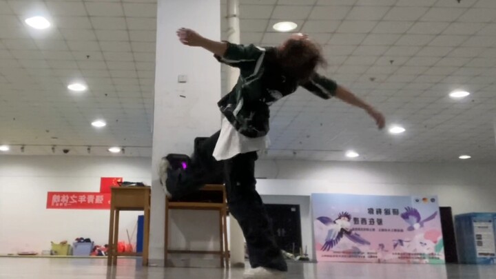Such a cool and cool dance!!!