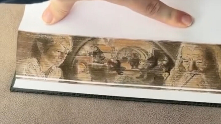 “Tag một người bạn biết vẽ vào xem nào”