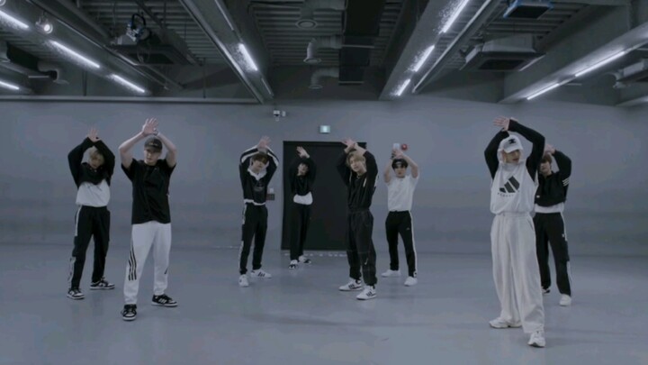 【Stray Kids】FREEZE Practice Room, But Chan's Room Audio Version || Audio Replacement || Footstep Sou
