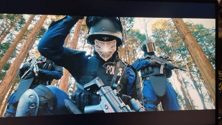 Plasma đầy ắp, đấm đâu trúng đó! Trailer 3 phút hé lộ hiệp sĩ mới.