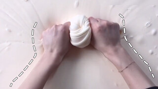 It's so fun with this kind of slime
