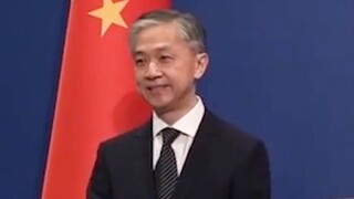 【وانغ ون بين】 نلقي نظرة على الظهور الأول لنائب المدير العام وانغ ون بين في 17 يوليو (المصدر: صحيفة ا