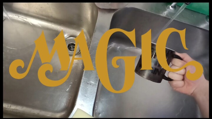 Mug turn magic changes colour with hot and cold water