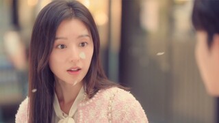 It's really hilarious. It turns out that Hyun Woo always thought Hae In was poor at the beginning...