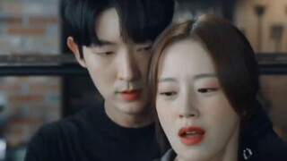 Quả nhiên logic cãi nhau của con gái cũng giống nhau hahahaha nhưng sự thật là không có vấn đề nào k