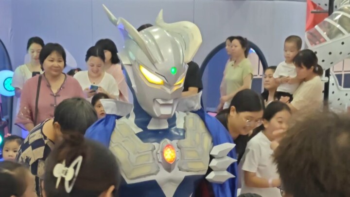 Anak-anak sangat antusias!