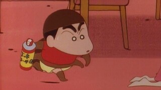 Crayon Shin-chan - Bertarung Dengan Kecoa! | Waktunya Pemeriksaan Fisik | Mencuci Mobil Bersama Ayah