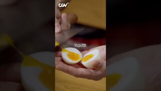 anh Tây mời bạn món Mì Quảng Gà siêu hấp dẫn | Thích Ăn Ngon