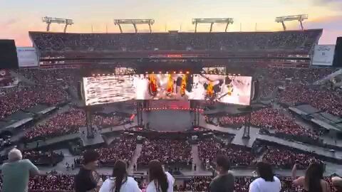bts would tour arirang tampa day 2