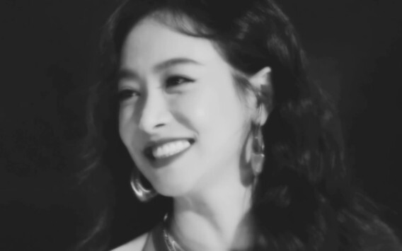 นี่แหละคือสุดยอดไอดอลหญิงของวงการบันเทิงจีน!!!