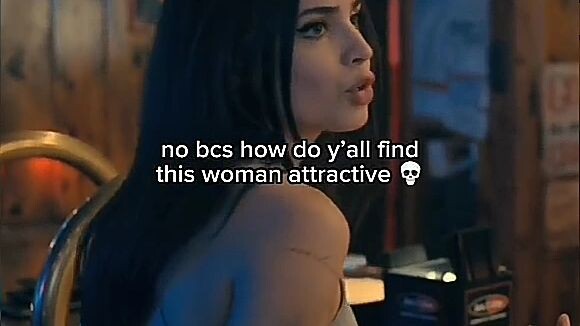 Sofia Carson ed