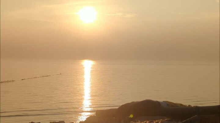 sunset moment