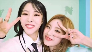 Kinh ngạc! Hwang Gyuri cùng Moon Seong-eun thách đấu nhảy "Cake" và "dang dang"