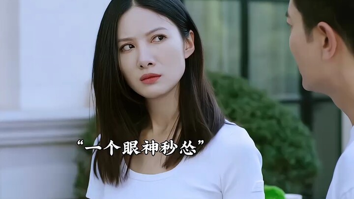 أخي يقدّم صديقته فيتهرّب على الفور!