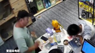 Một người chơi xổ số đã trúng 400.000 nhân dân tệ khi mua vé số trực tuyến, nhưng khi đến nhận giải 