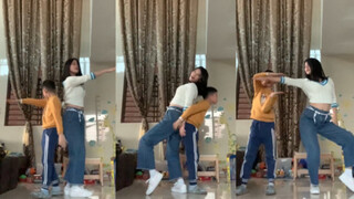 中版客厅银行 姐弟默契翻跳宣美you can’t sit with us
