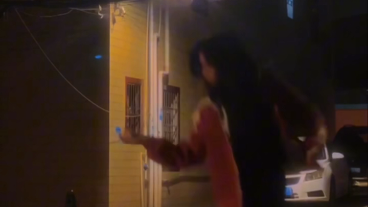 ฉันก็เลยโดดเล่นมิดไนท์คอลคนเดียวแบบนี้แหละ