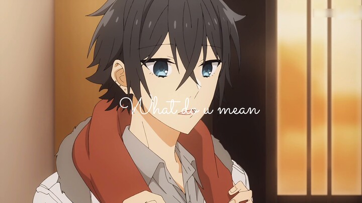 Pria tampan dengan rambut hitam dan mata biru｜