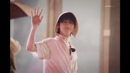 [Qu Ba] Qu Ba’s foreign‑set “A Few Meters” — when will Qu release the WVS?