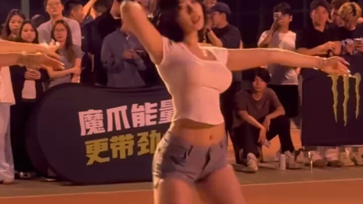 Shandong University of Finance and Economics basketball game opening dance—so wish I could go to col