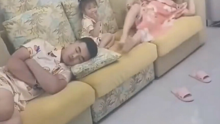 Jaket katun kecil? Bukan, ini baju anti peluru!