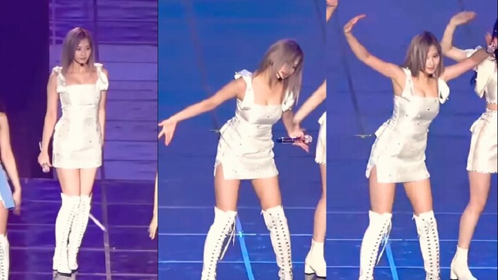 Awooo, I’m dropping the mic, but this is seriously fire! Duang oh ❤ Sousaki Sana ❤ 211226. SCIENTIST