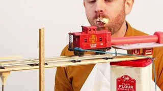 沙雕发明小哥Joseph的最新作品：自动喂食机