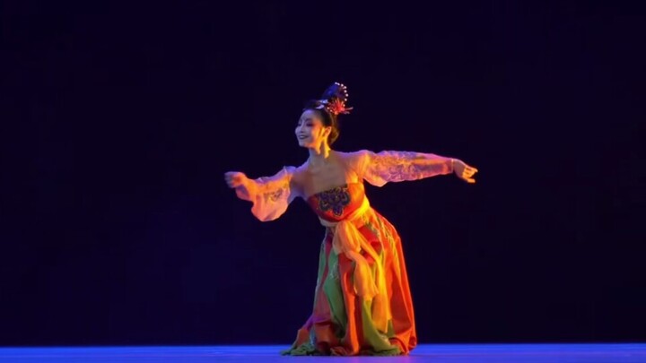 YouTuber: Is Chinese classical dance the best in the world?! "Tang Yin"—it's just that the Chinese r