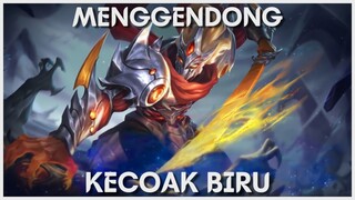 Aku Menggendong si Kecoak Biru